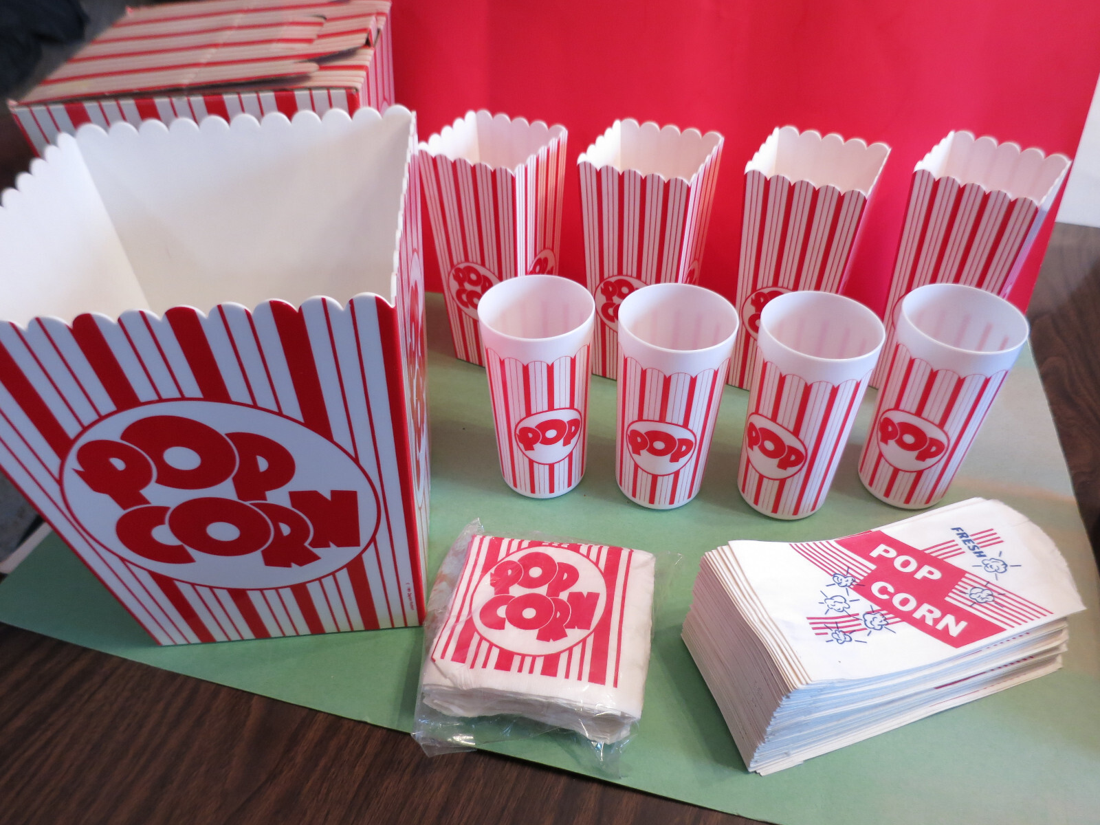 Vintage Popcorn 11 Pc Party Pack, Tumblers, Soda Cups, Napkins, Bags