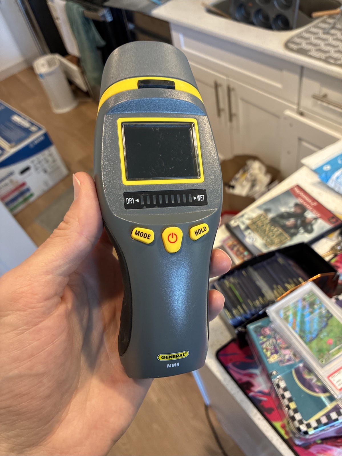 General MM9 Moisture Meter Detector Digital Display Dry Wet Wood Drywall