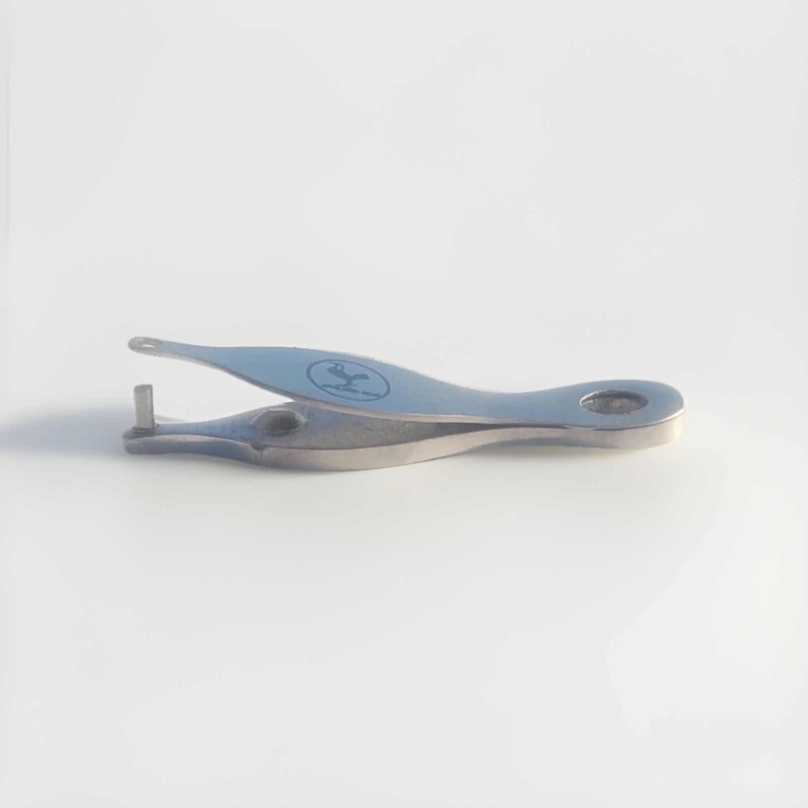 Marca Pollitos/ Chick Toe Punch
