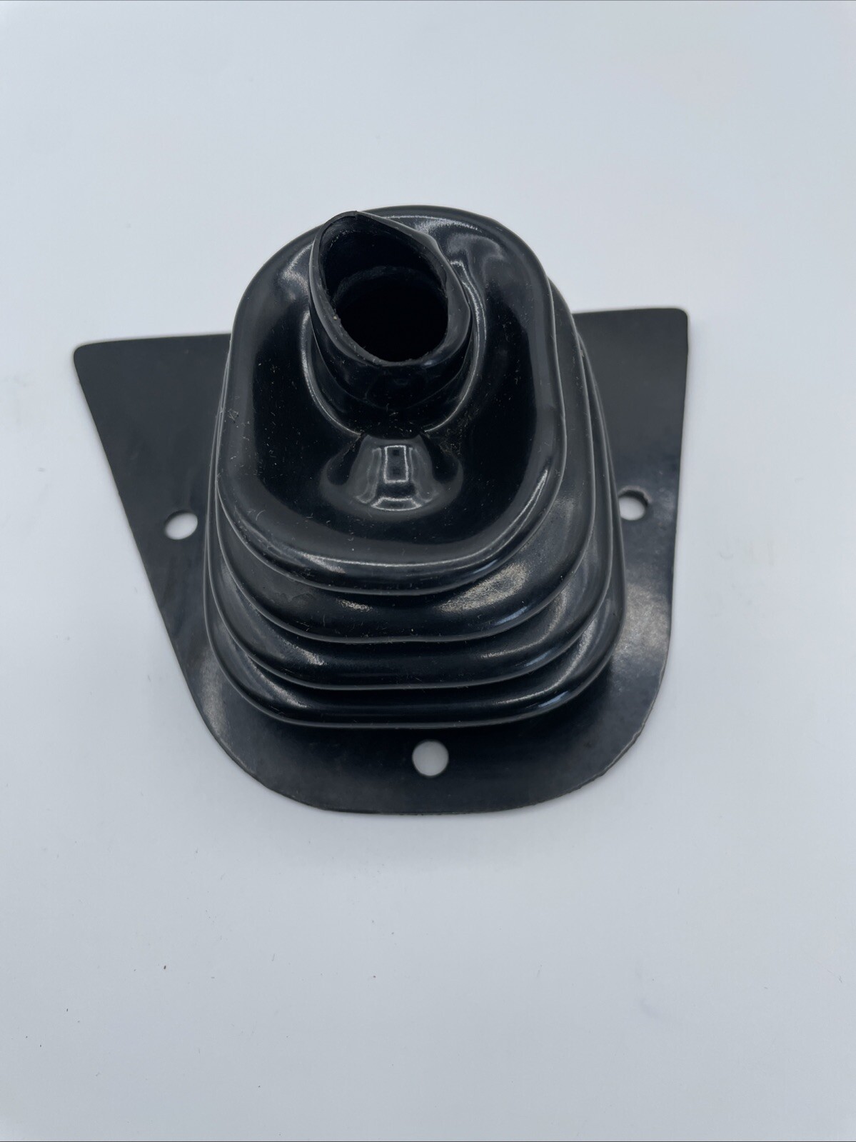 Chevrolet Shifter Boot 15506881 OEM Unknown Fitment See Photos Measurements