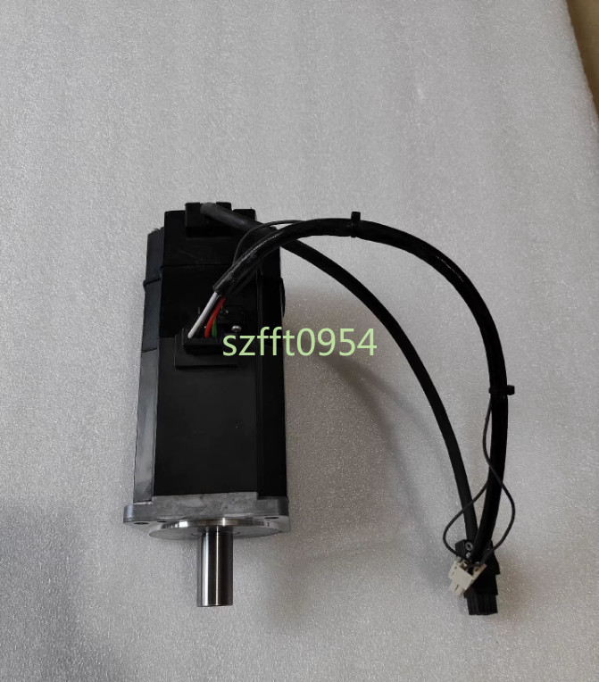 for the new HCKFS73BG2 servo motor HC-KFS73BG2 1pcs
