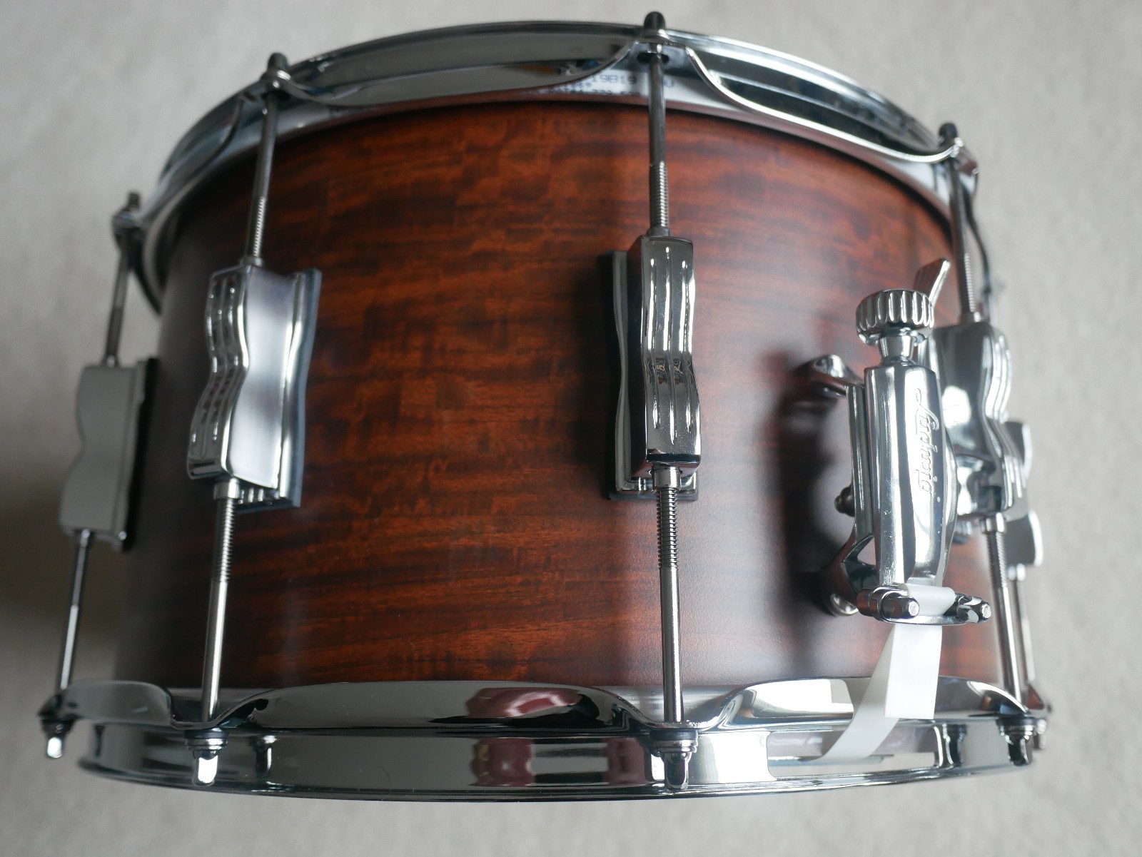 ludwig standard maple snare drum with chestnut veneer 14 x 8 with travel bag USA