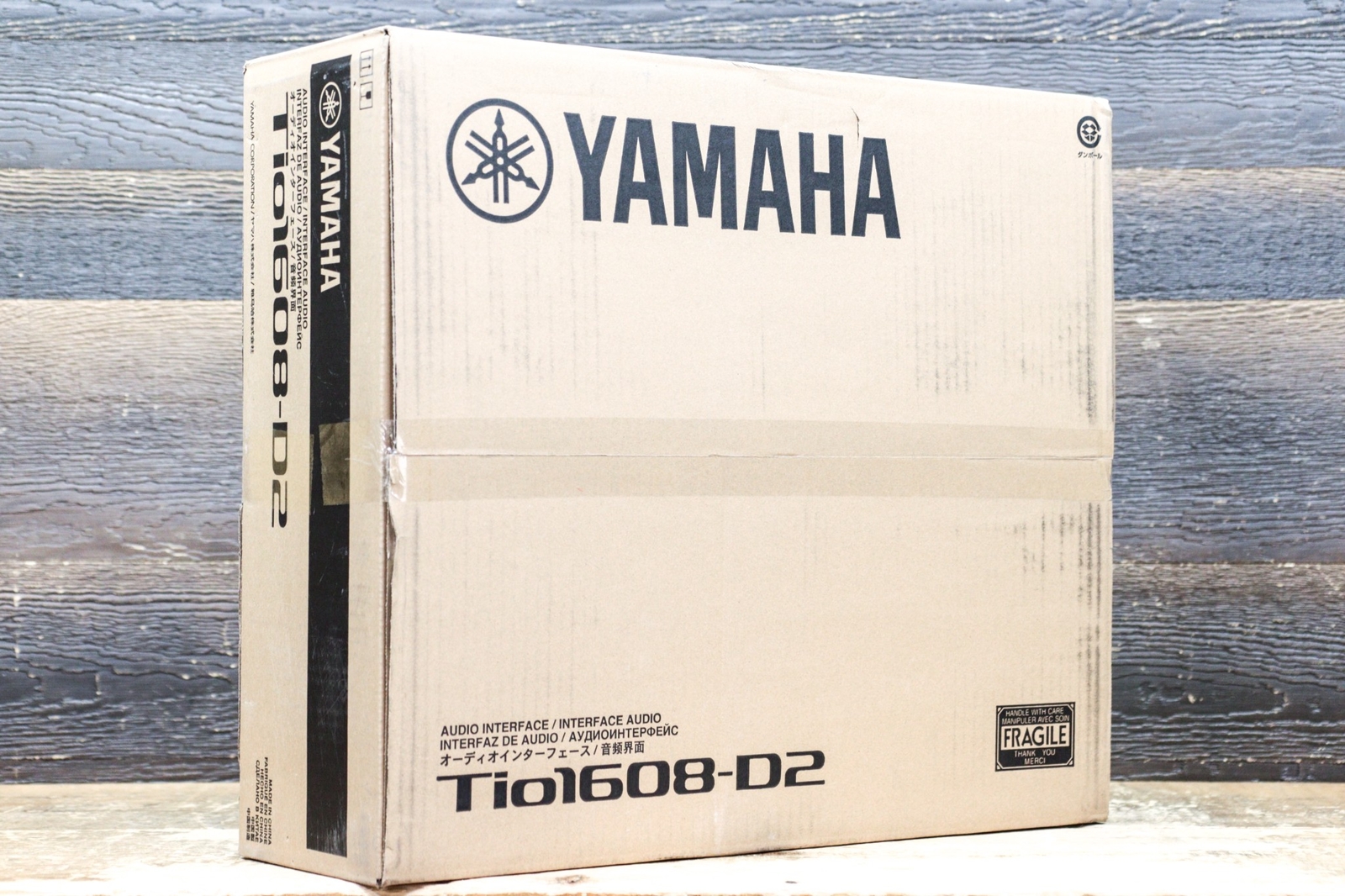 Yamaha Tio1608-D2 Audio Interface 16 mic/line Inputs Dante Stagebox I/O Rack
