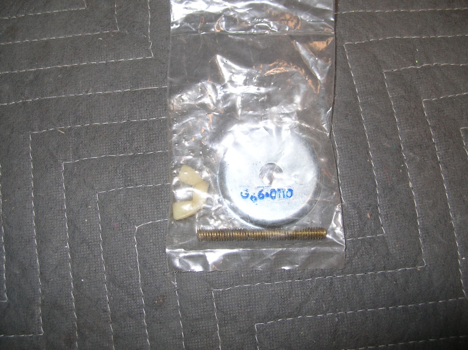 Speakman #G66-0110 Deck Plate Hardware *NOS*