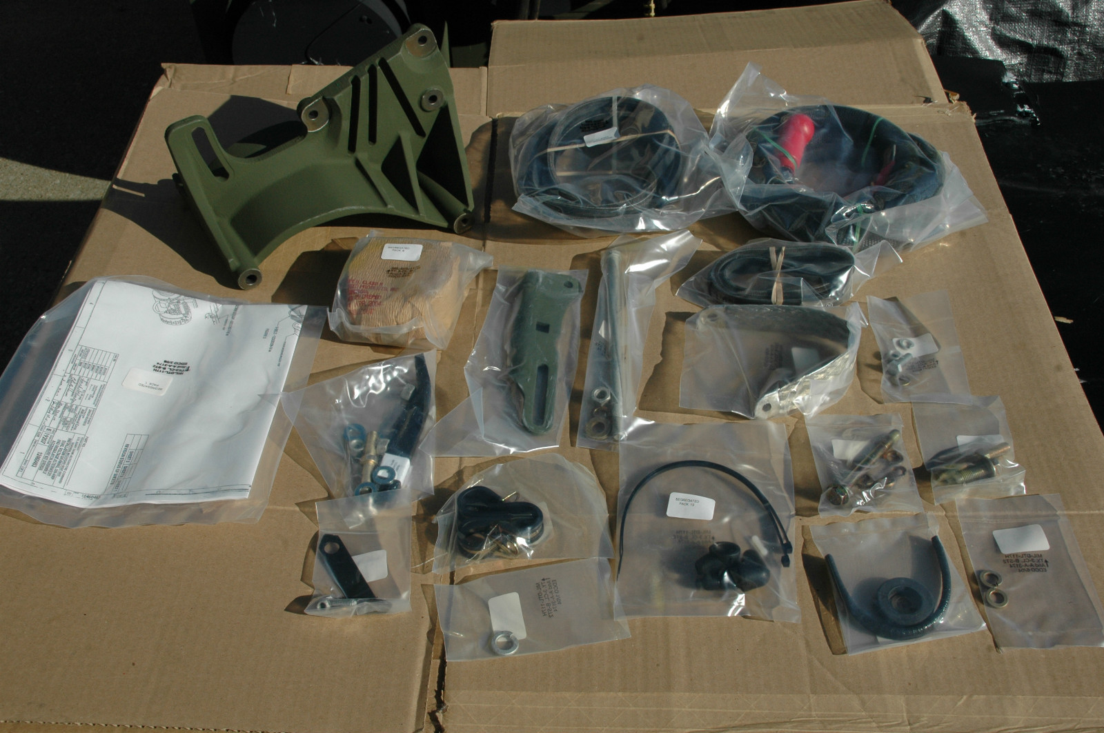 200amp dual volt alternator & regulator kit/HMMWV 2920-01-455-1630