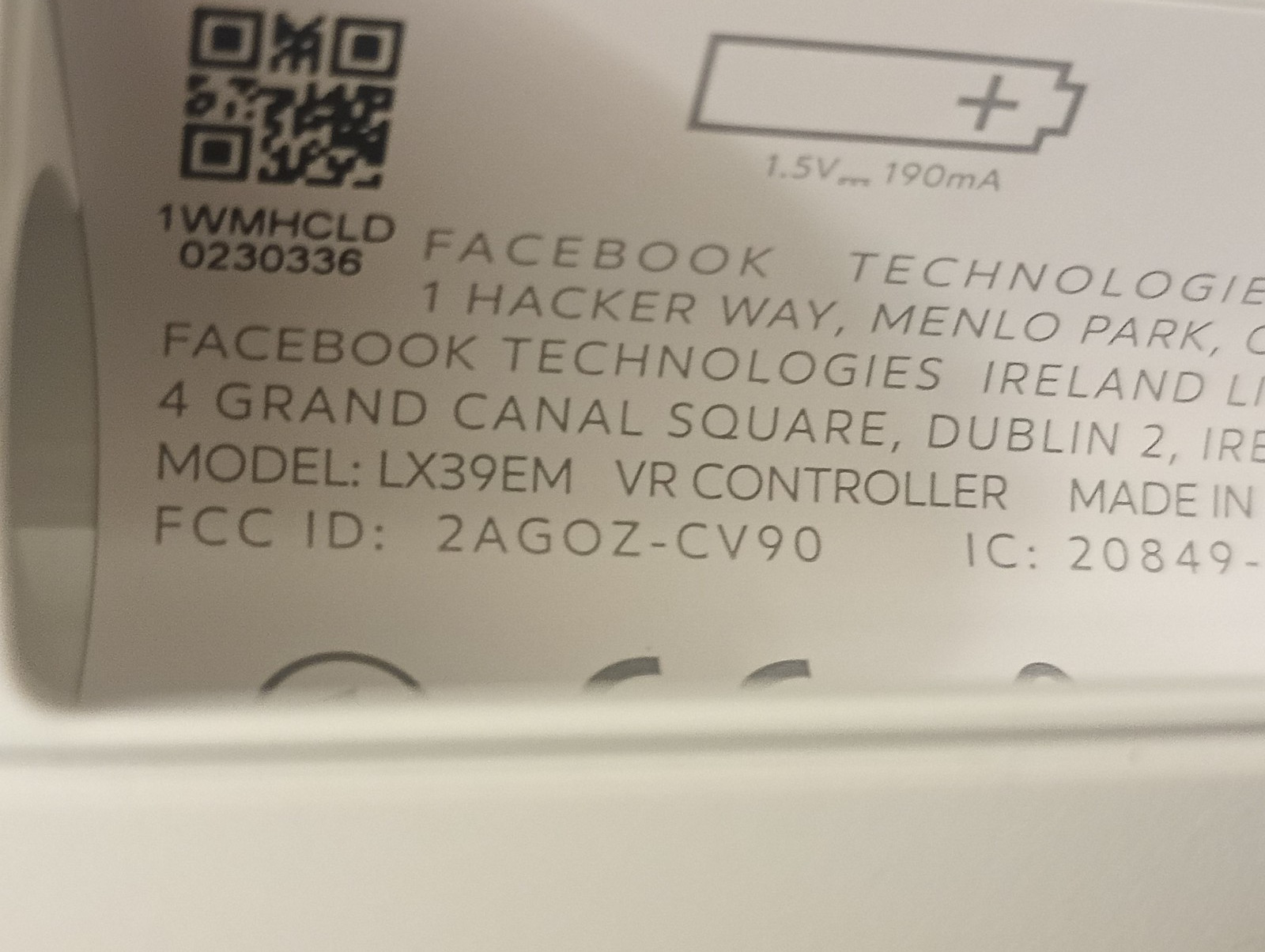 Meta Oculus Quest 2 VR LEFT Touch Controller (Model LX39EM)