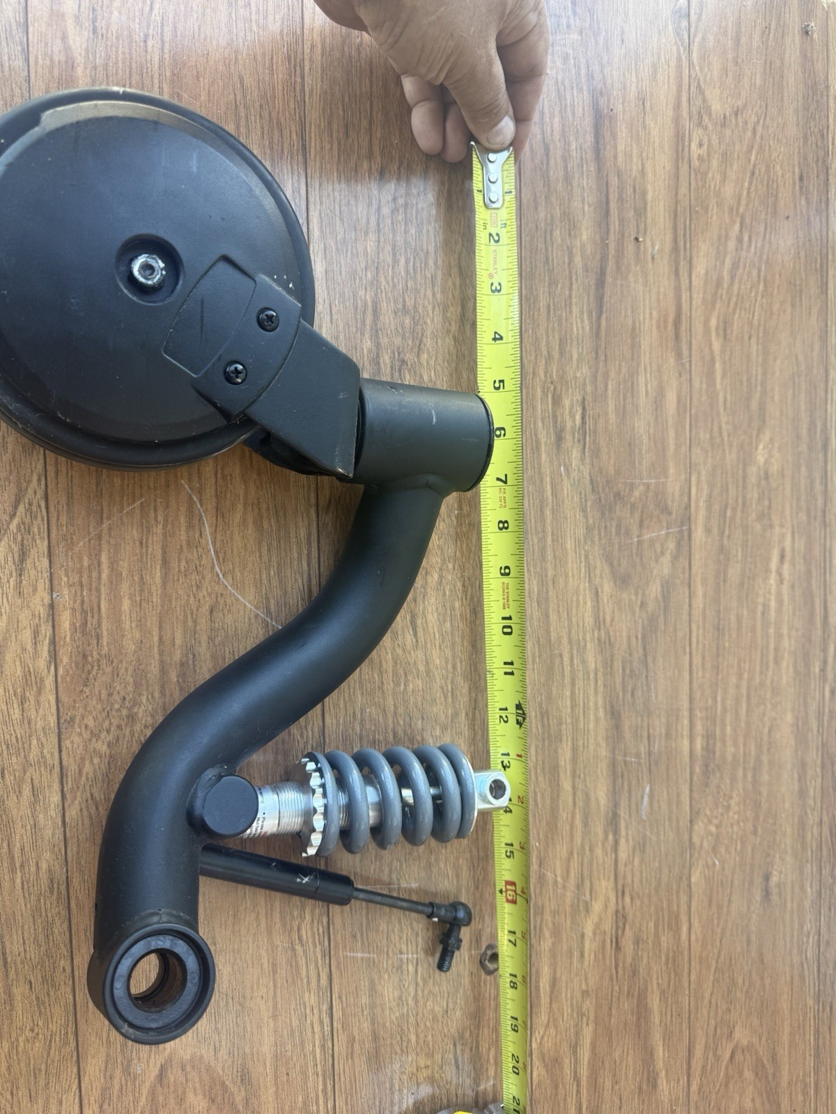 2013 PRIDE QUANTUM Q6 ,J4 ,EDGE LEFT FRONT WHEEL ASSEMBLY
