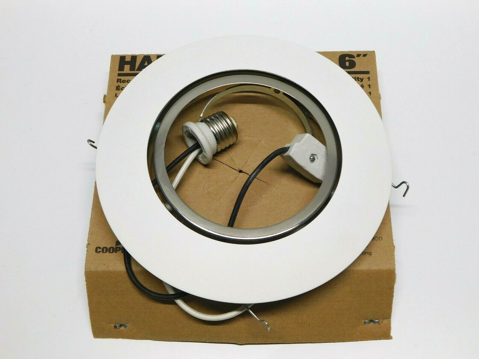 New Halo 76P 6" Trim Gimbal Ring PAR 38 Standard or Side Prong Lamps White Trim