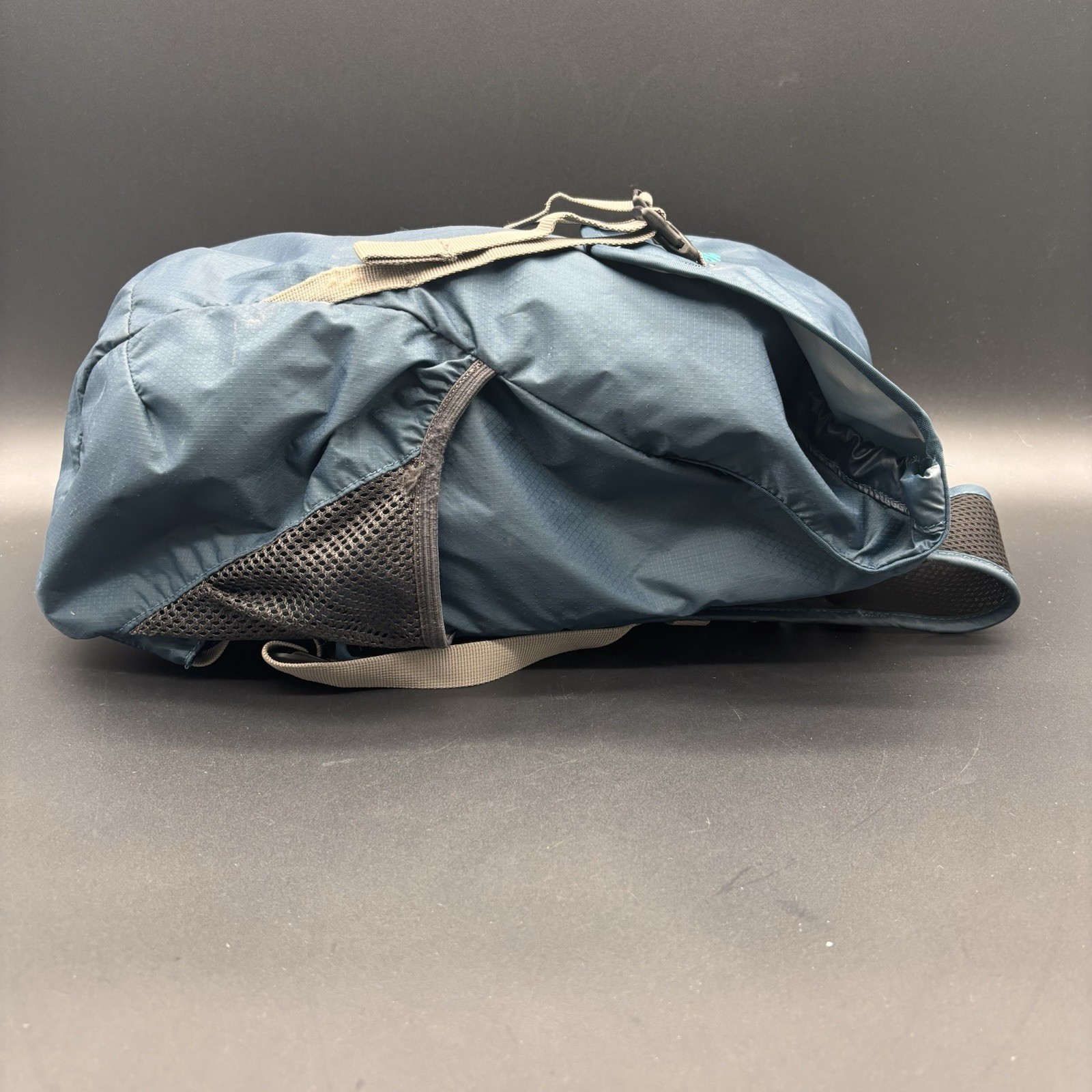 CamelBak Arete 18 HydroBak Teal *READ*