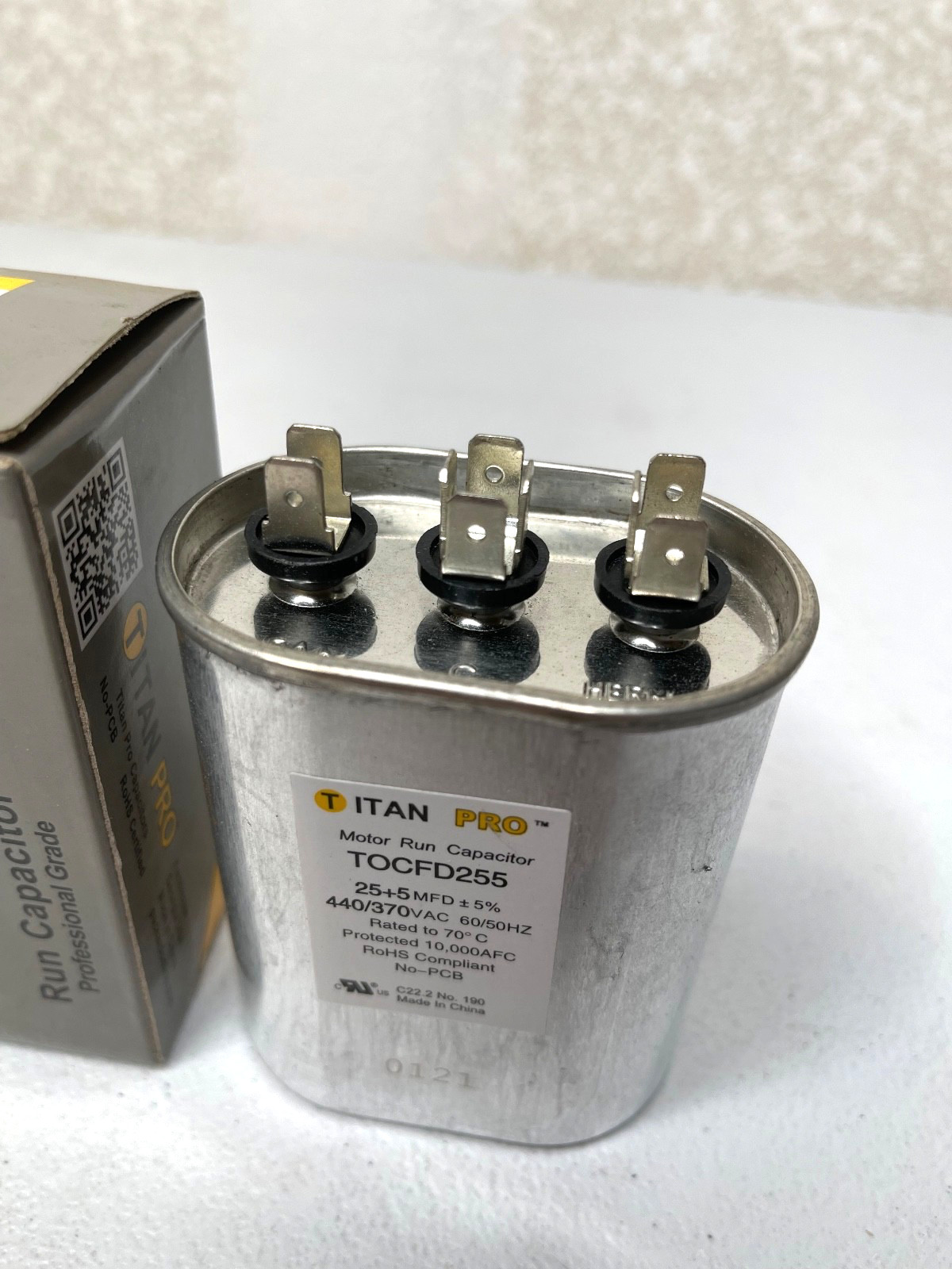 Titan Pro TOCFD255 Motor Run Capacitor 25+5MFD 440/370VAC