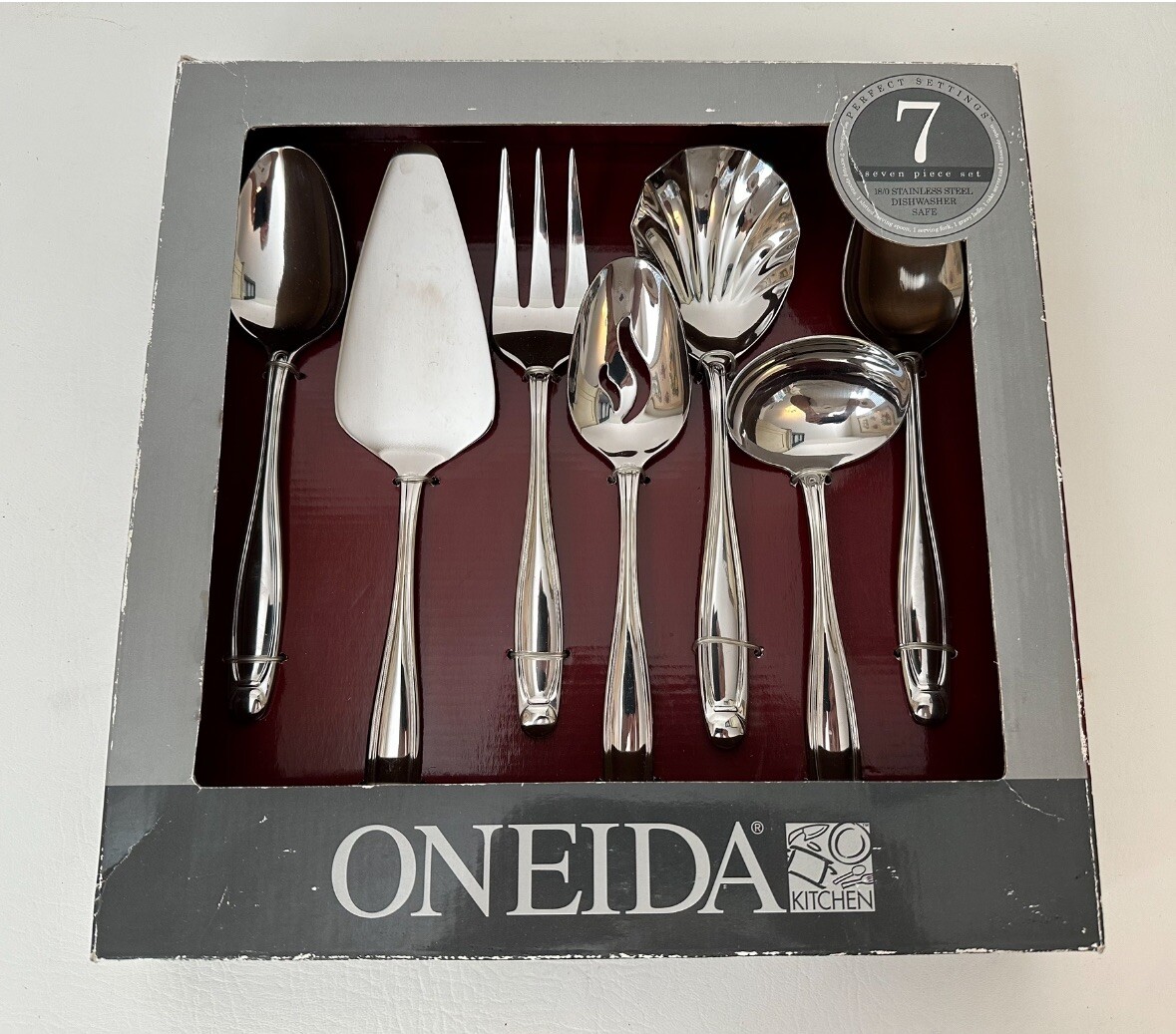 Unused Oneida Stainless Steel Set of 7 SERVING PIECE Flatware Heavy Gauge 18/0