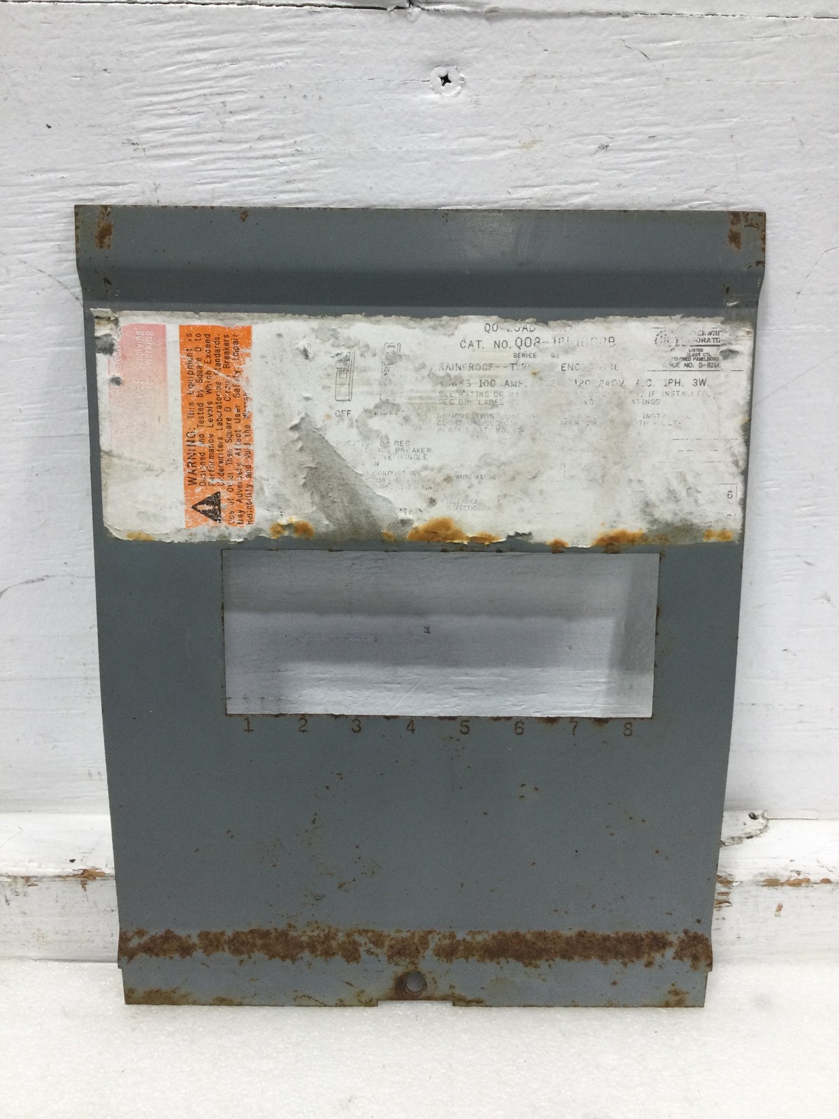 Square D QO8-16L100RB 100 Amp 120/240V Dead Front 11 1/4" x 8 3/4" - Faded Label