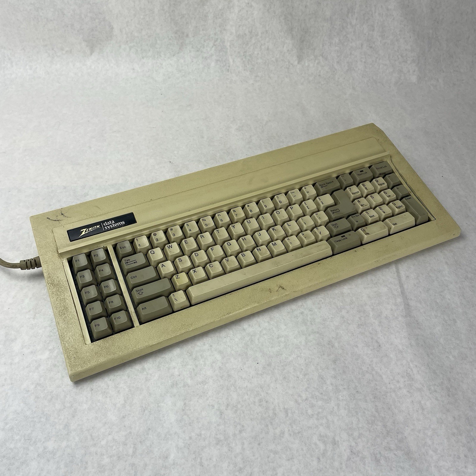 Zenith Data Systems Z-150 Keyboard Yellow Switches