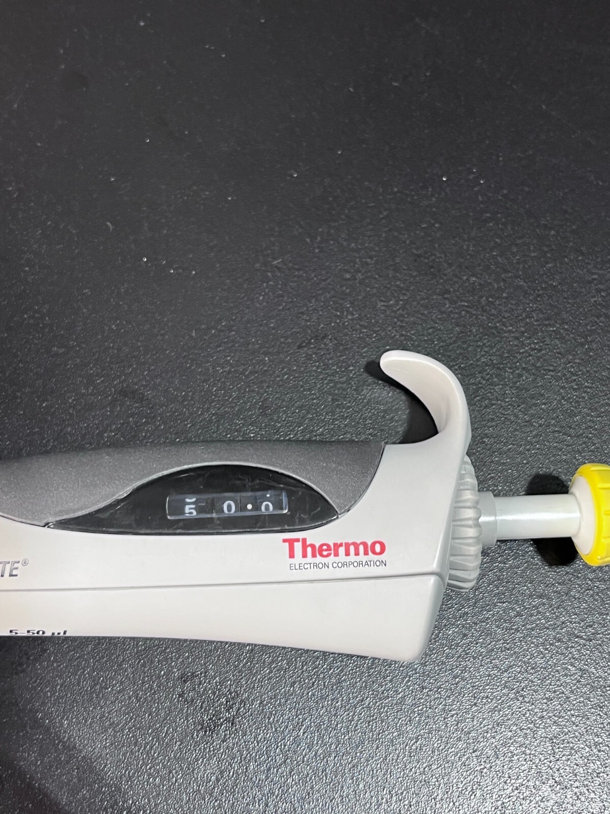 Finnpipette 12 Channel Pipette 50 ul Adjustable Volume