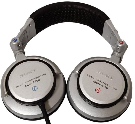 SONY MDR-Z700 Over the Ear Wired Headphone From Japan USED