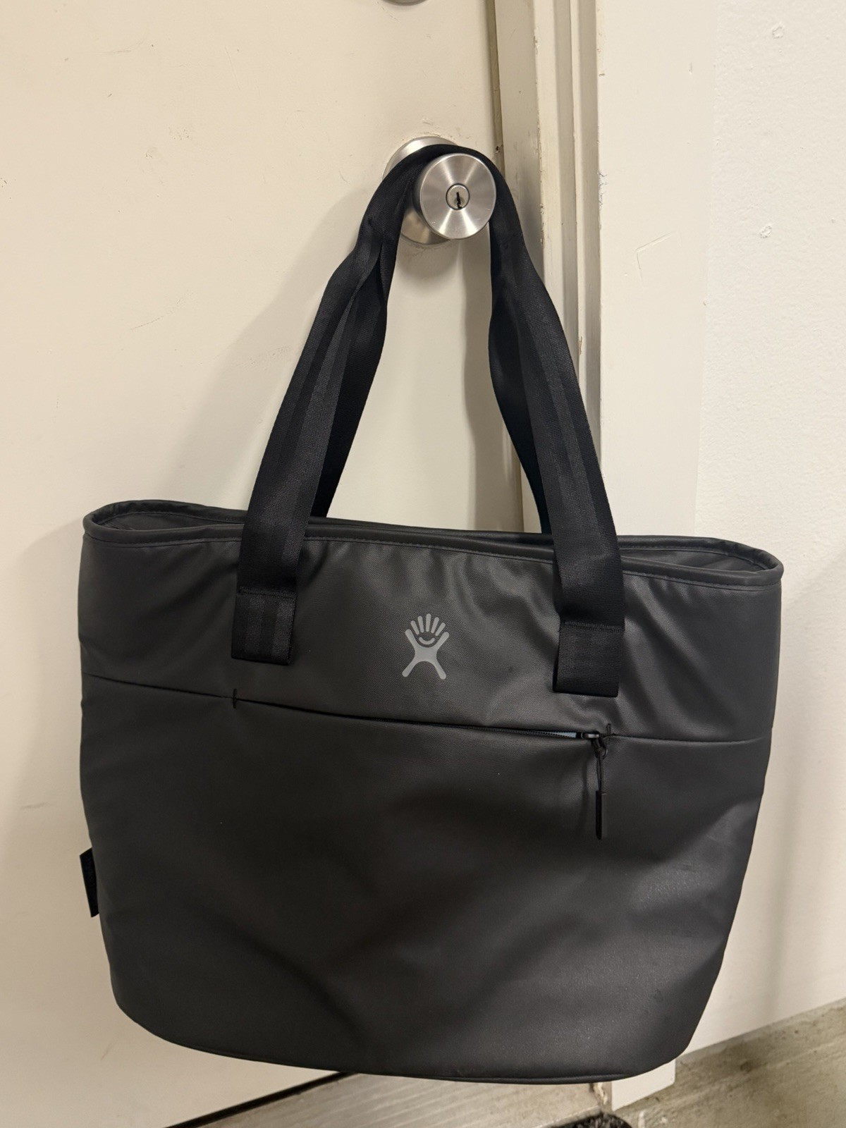 Hydro Flask 20 Liter Insulated Tote Black Portable Cooler