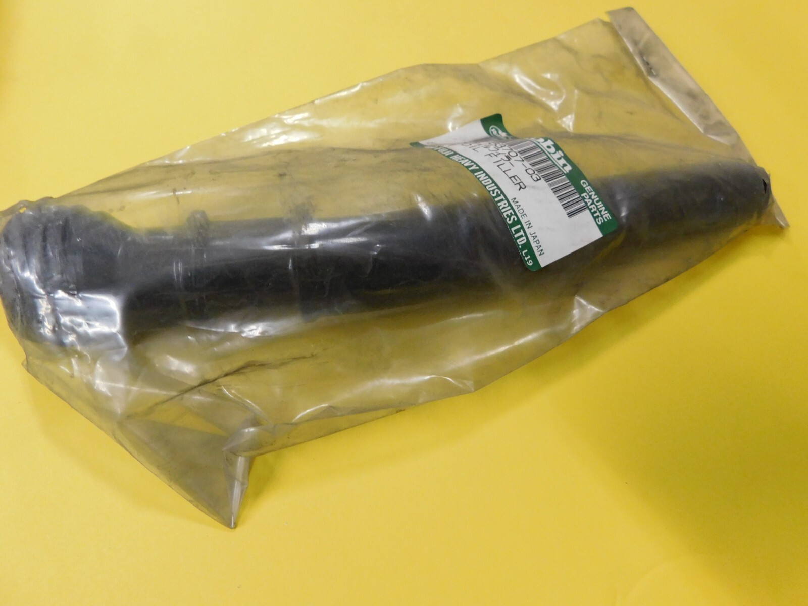 NEW REPLACES SUBARU ROBIN 226-63707-03 OIL FILLER