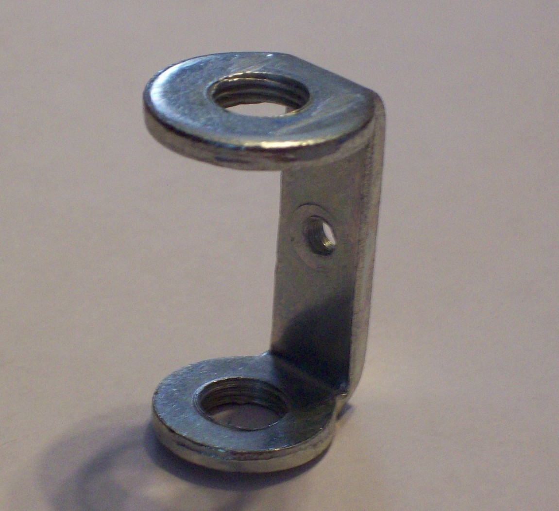 1 1/2" HIGH STAMPED STEEL HICKEY TAPPED 1/8IP X 1/8IP LAMP PART 22870JB
