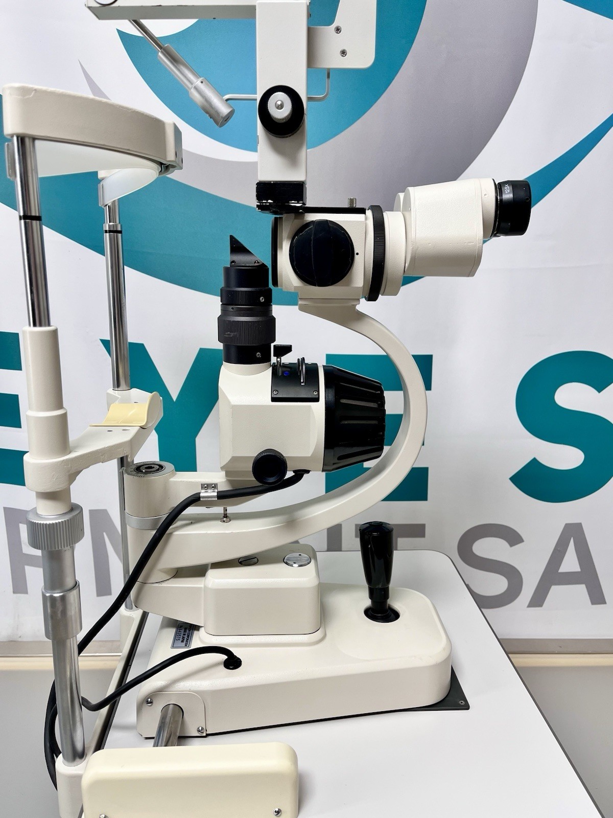 Topcon SL-4E Slit Lamp w/ CSO Z800 Tonometer