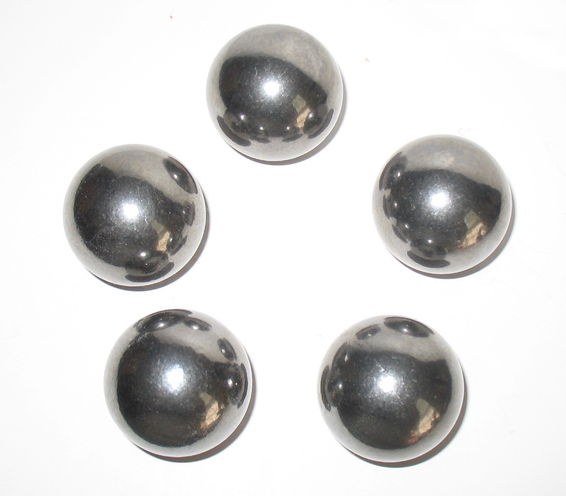 5 (Five) 1-1/2 inch Soft Carbon Steel Balls Can Be Drilled or Machined