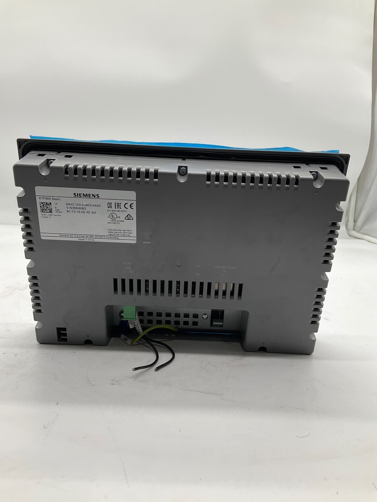 SIEMENS 6AV2123-2JB03-0AX0 SIMATIC HMI KTP900 Basic Panel USED