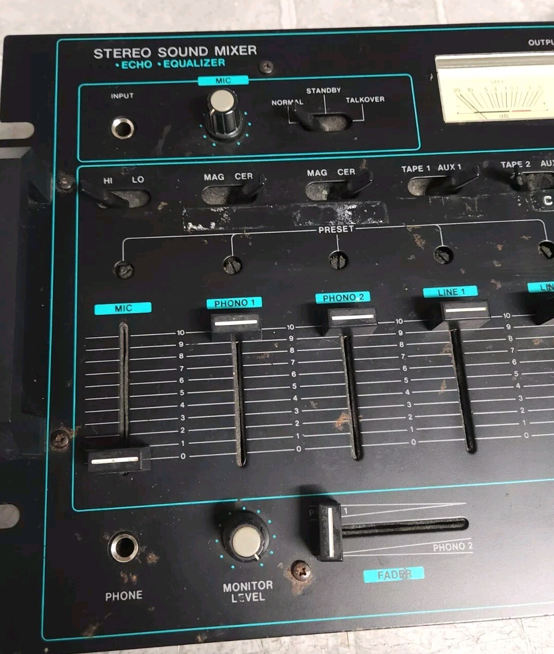 RADIOSHACK SSM-1000 Stereo Sound Mixer Echo Equalizer