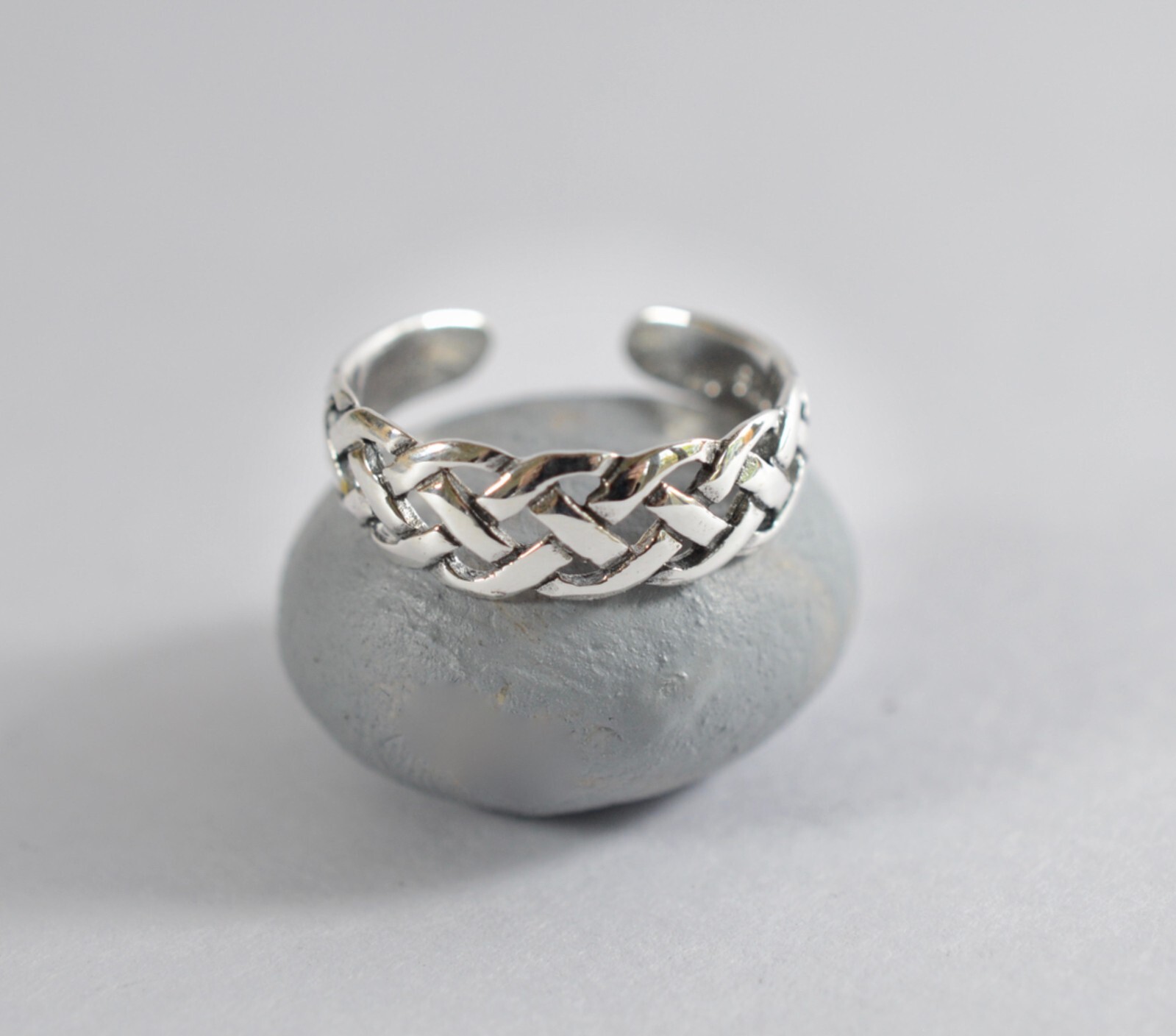 Sterling Silver 925 Adjustable Celtic Twist Toe Ring !! New !!