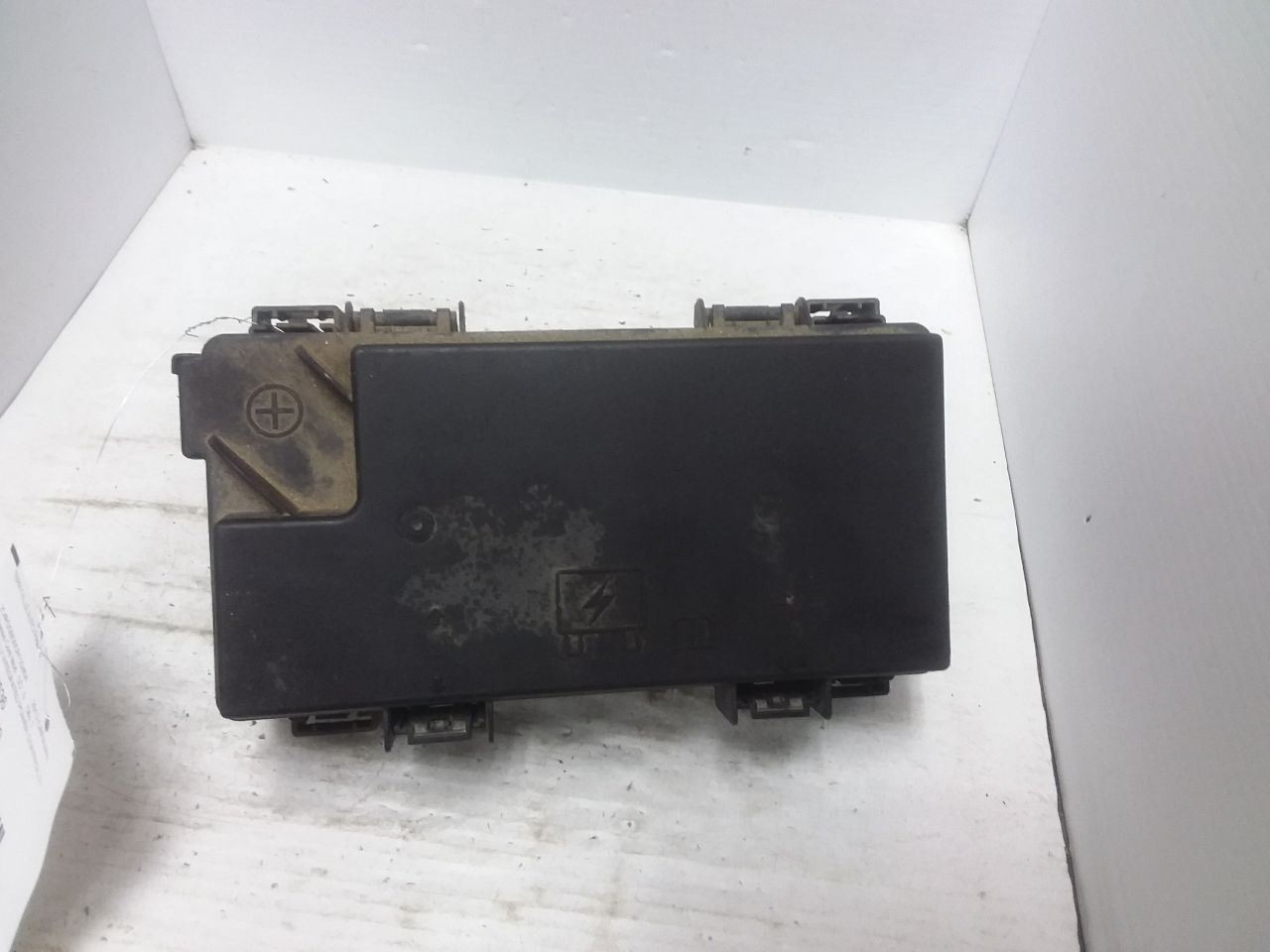 Totally Integrated Power Control Module Fuse Box TIPM Fits 12 CARAVAN 68105507AB