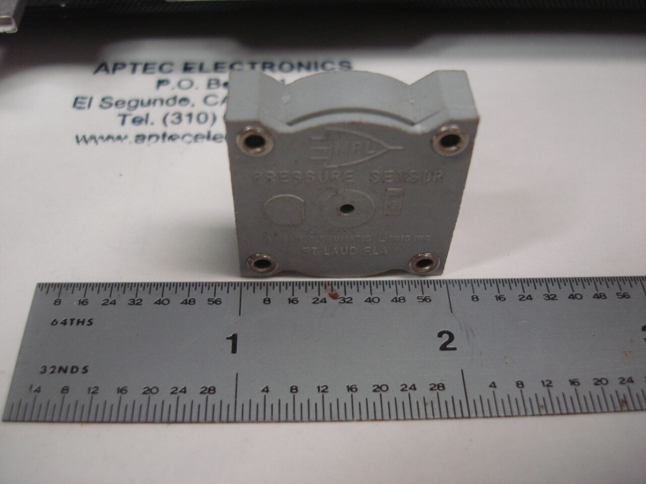 MPL Micro Pneumatic Logic Pressure Switch 0.5 IN H2O 23-95 (NEW) free shipping