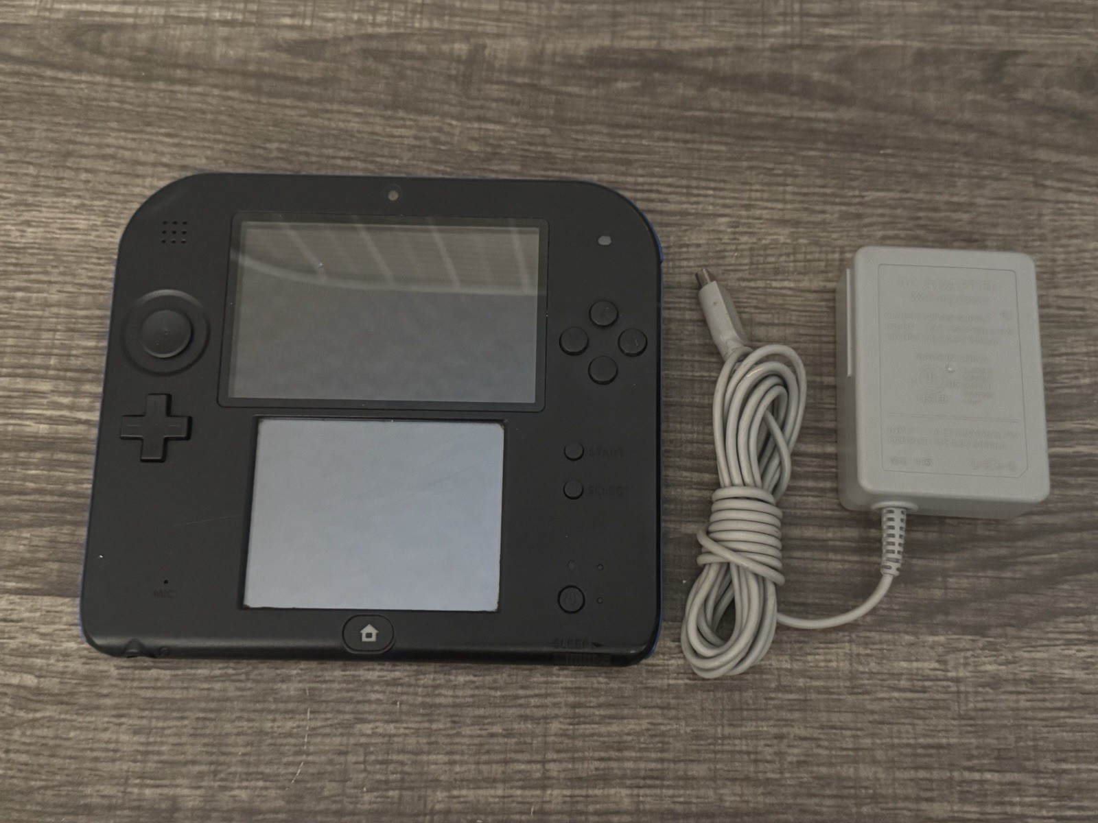 Nintendo 2DS Black/Blue Handheld Console W/ Charger No Stylist Pen Tested Works