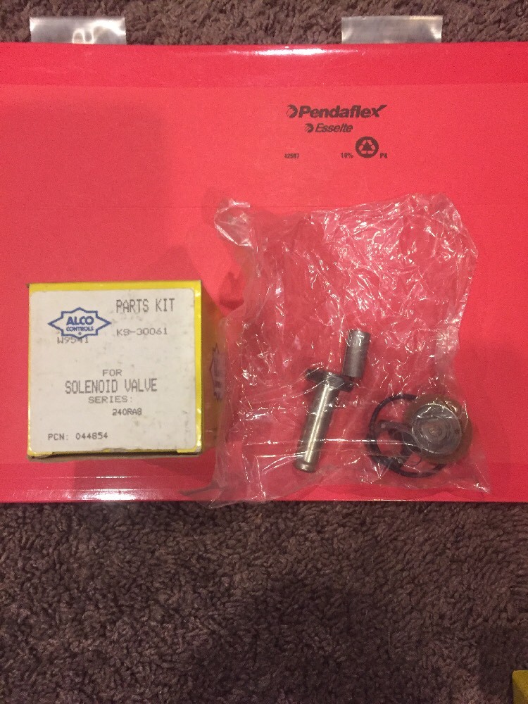 Emerson  {Alco} Ks30361 Valve Repair Kit FOR 240RA8 VALVE OEM 044854 NOS NIB