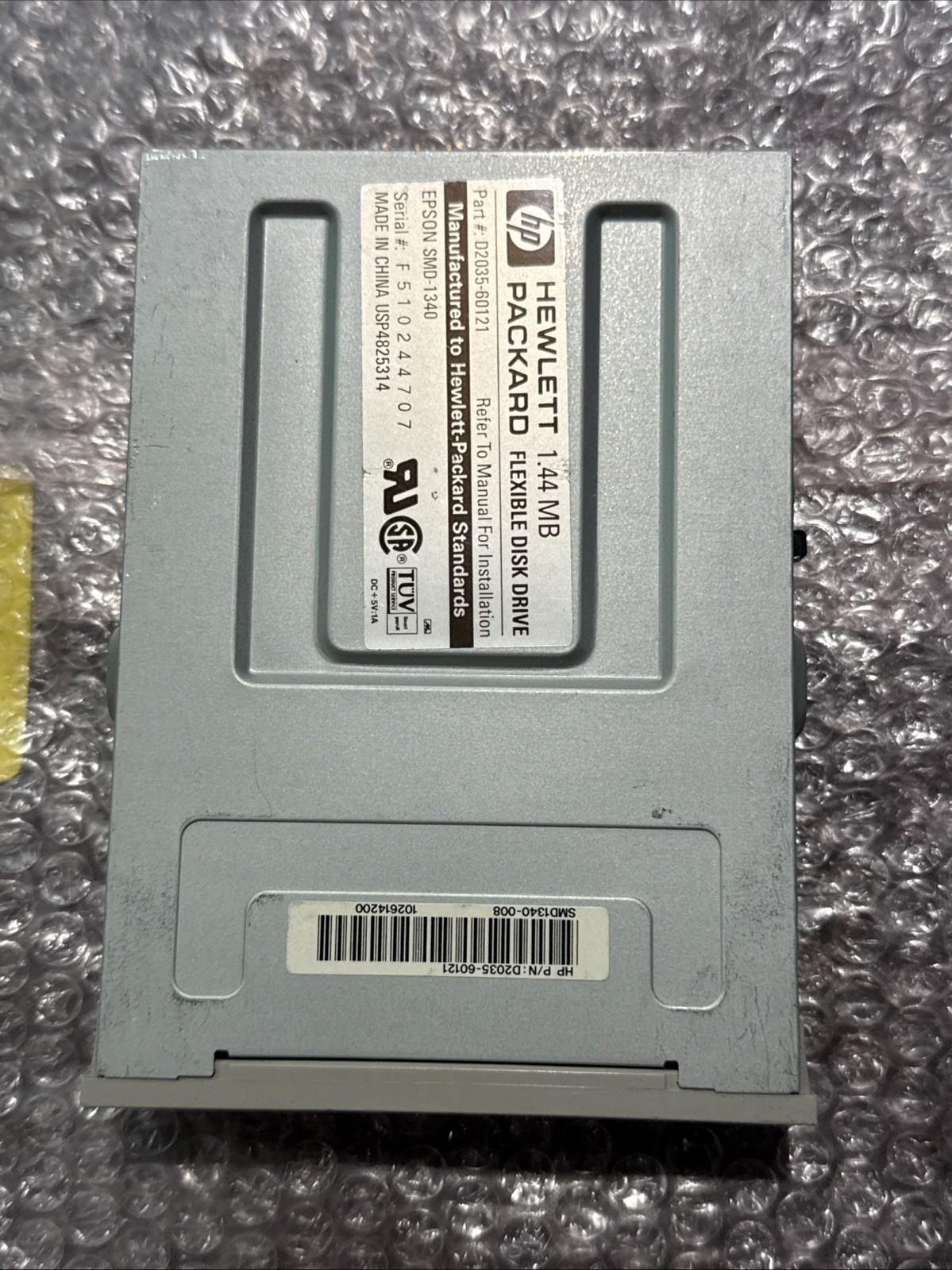 HP Epson SMD-1340 3.5 inch 1.44MB D2035-60021 Floppy Drive Tested HP D2035-60121