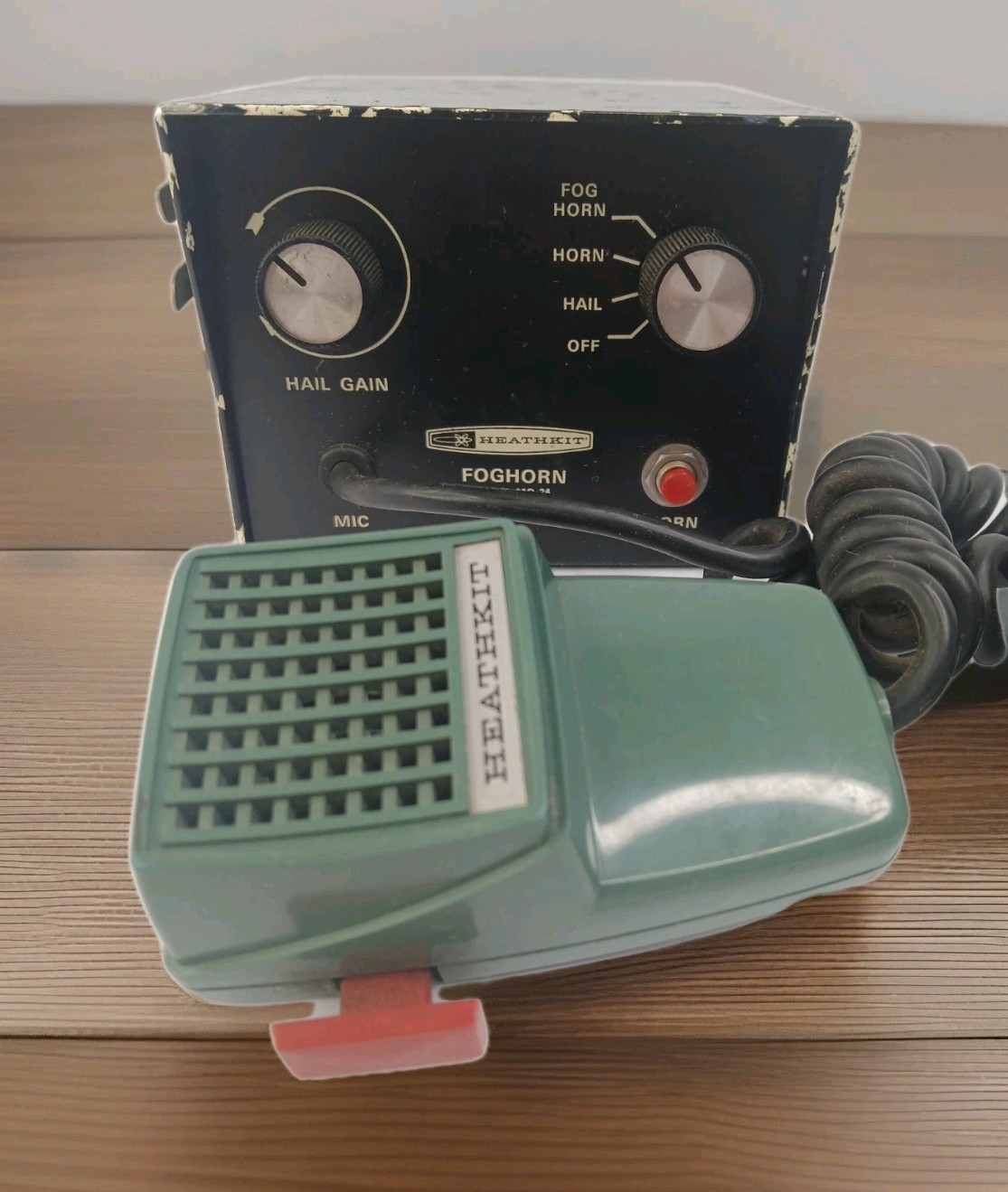 Heathkit Model MD-24 Foghorn Hailer Horn 30w Microphone Vintage Parts or Repair