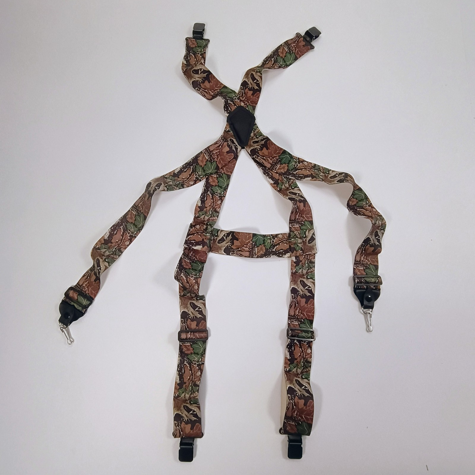 Hunting Suspenders & Harness Realtree Camo Binocular or Gear Strap Hands-free