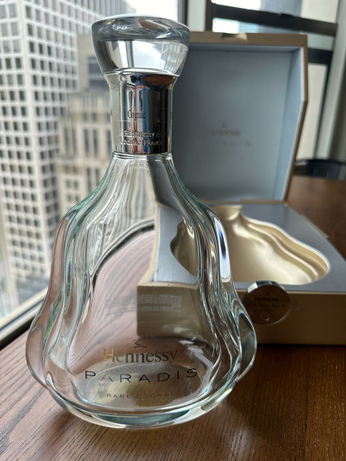 Hennessy Paradis Rare Cognac Empty Bottle Golden Packaging Box G2U
