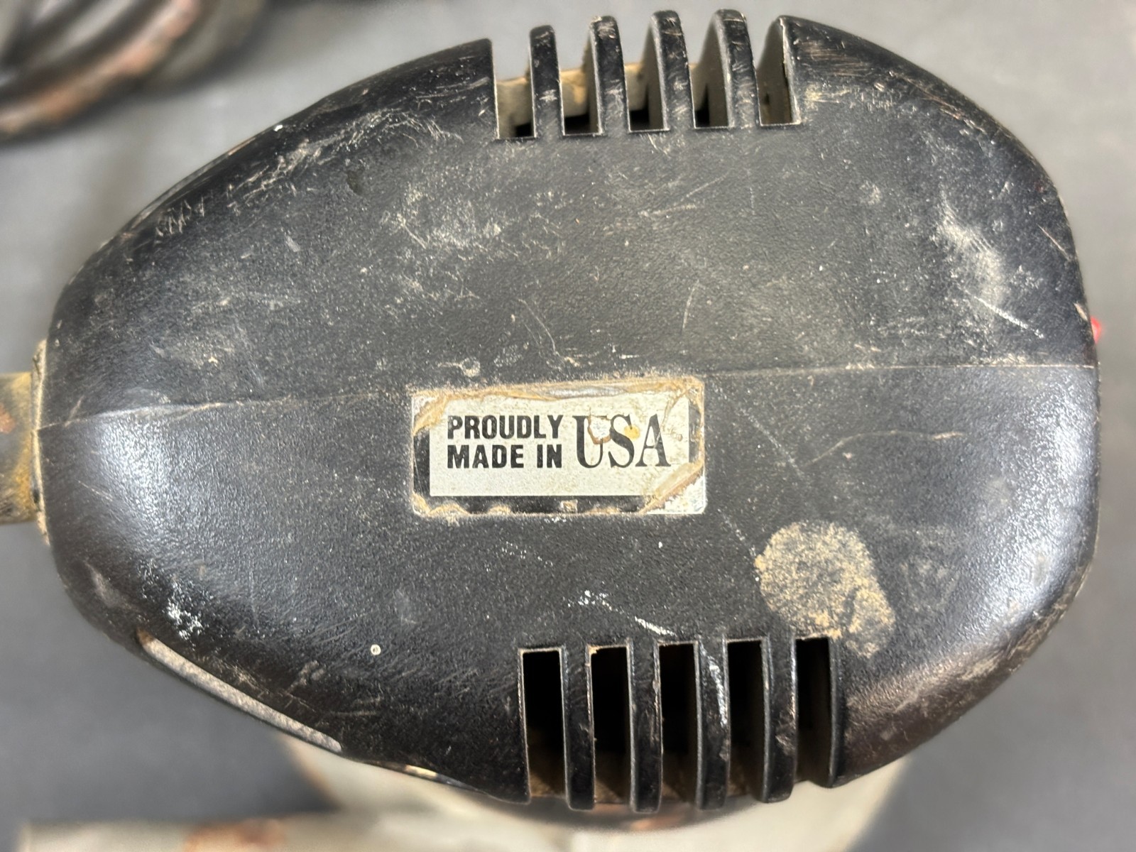 Porter Cable Quicksand Model 334 Orbit Finishing Sander 5"