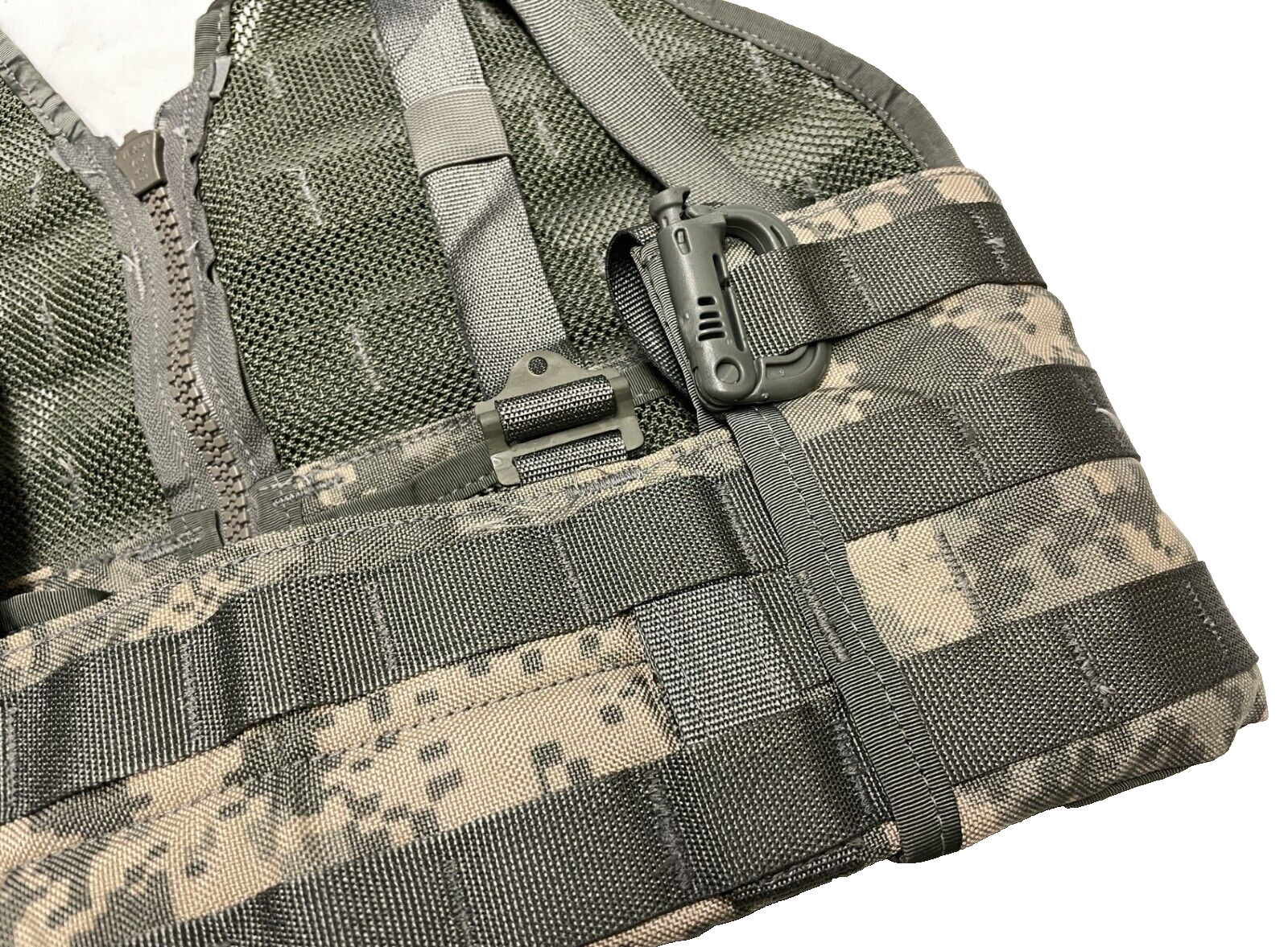 NEW USGI Military ACU FLC Fighting Load Carrier LBV Tactical Hunting Vest Camo