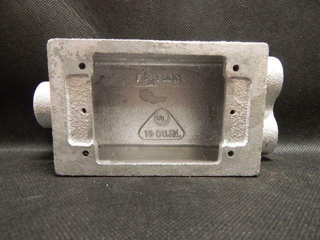 Pyle National   F-20-FSCC     1 Gang FS Box with 3  3-4 "  Hub Malleable Iron