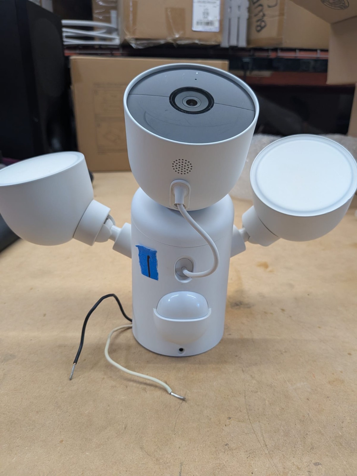 Google Nest Cam With Floodlight GPLE9 Smart Security Camera White Used Working