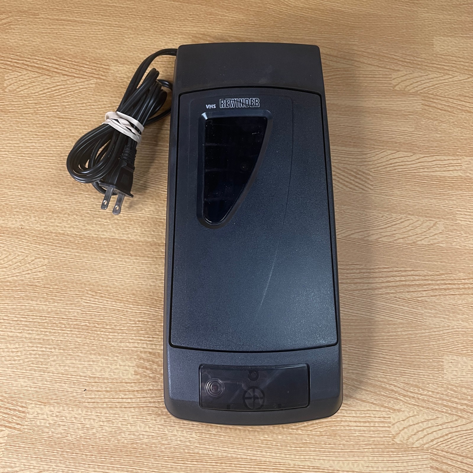 Emerson RW5201 Slim Line VHS Rewinder - Clean & Tested See Video