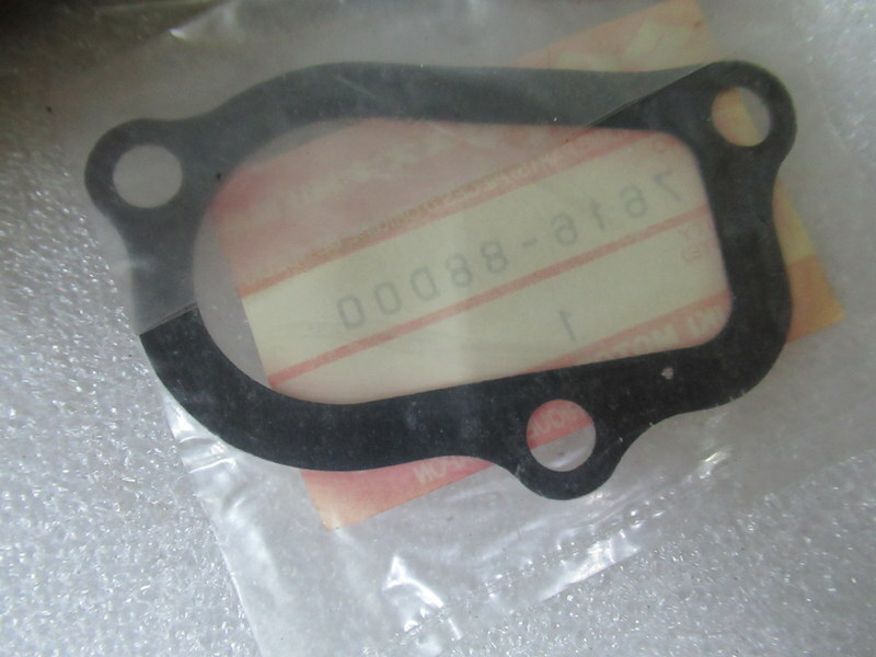 Z81 Genuine Suzuki Marine 17616-88D00 Pressure Gasket OEM New Factory Boat Parts