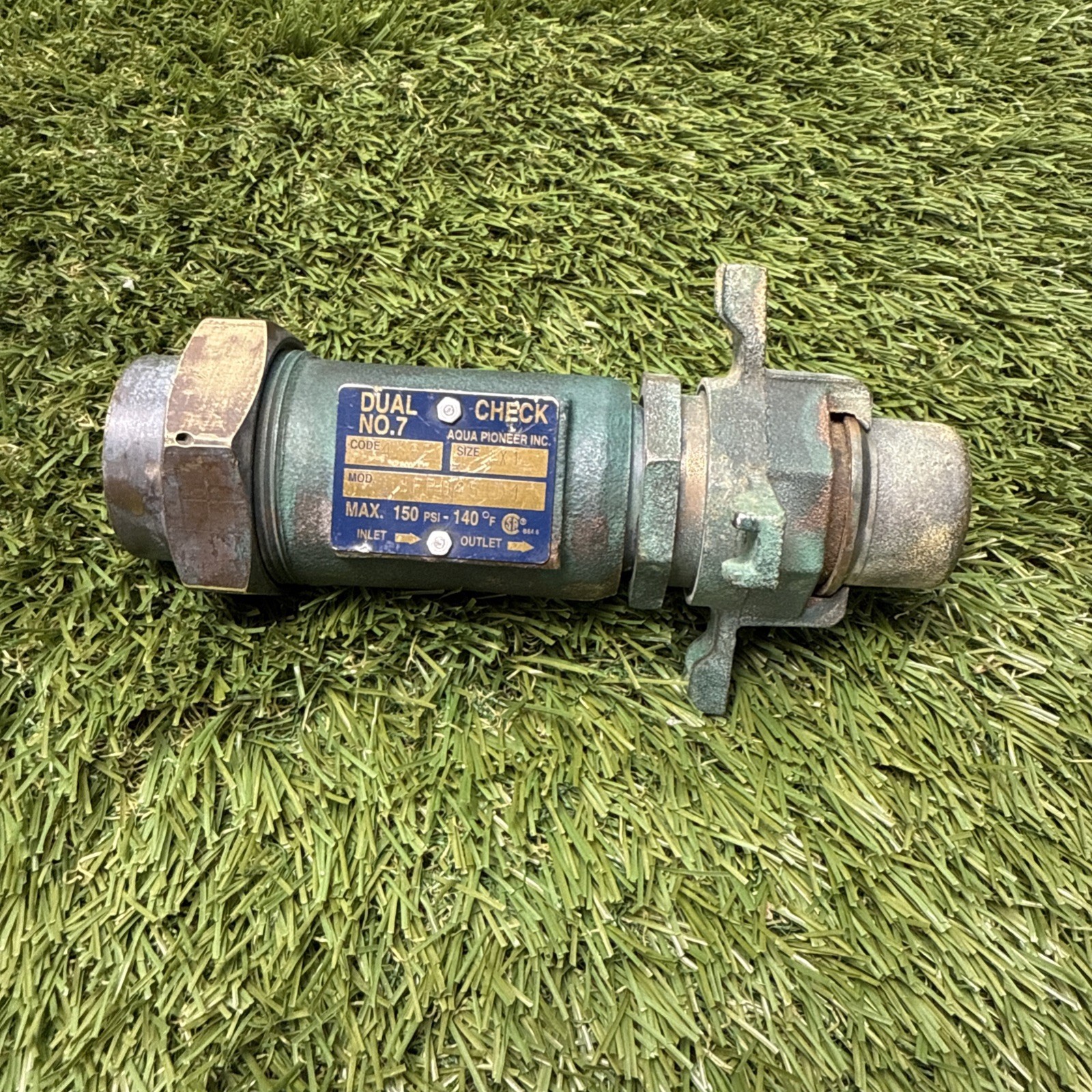 Ford EC-4-NL , 1" Expansion Connection 3/4 Female Watts Dual No 7 Check Valve 1”