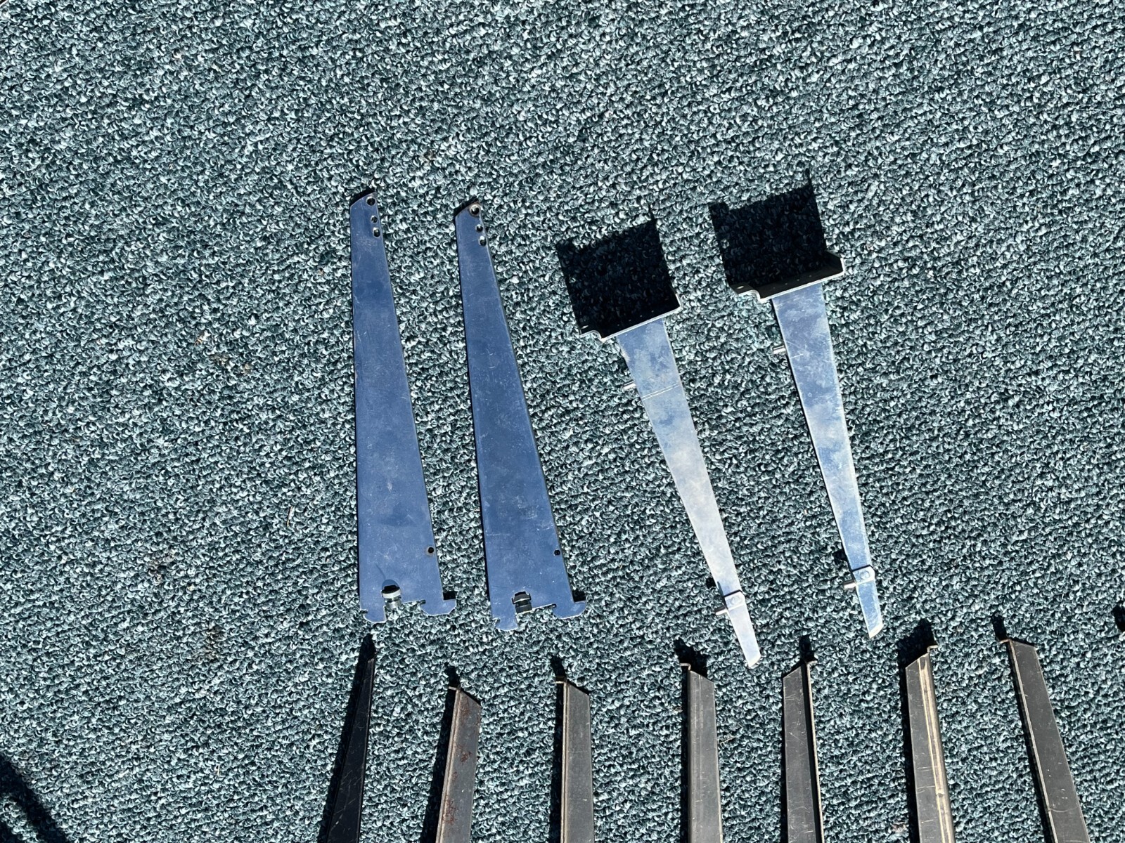 Lot 15 Pegboard Wallboard Slatwall Hooks Brackets 14 16" Peg board Wall Slat