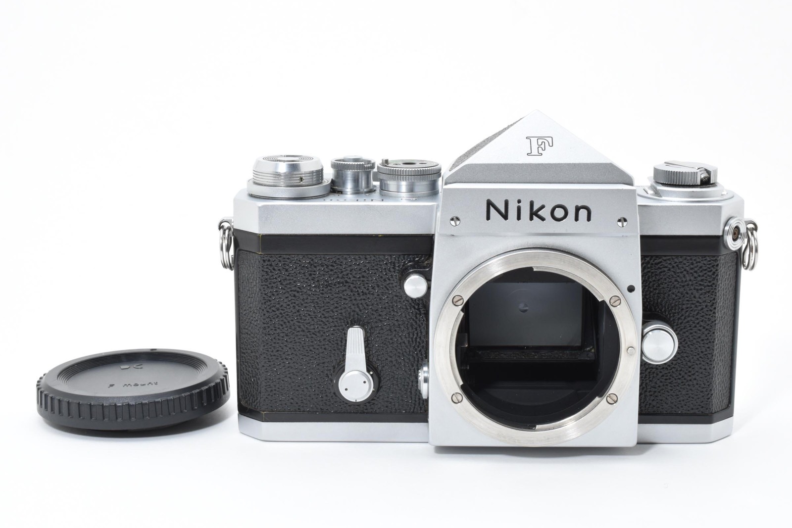[Near MINT] Nikon F Eye Level Silver 35mm SLR Film Camera Body From JAPAN