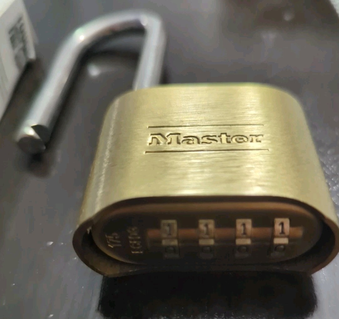 Master Lock 175LHSS: Combination Brass Padlock 4 Digit Resettable New