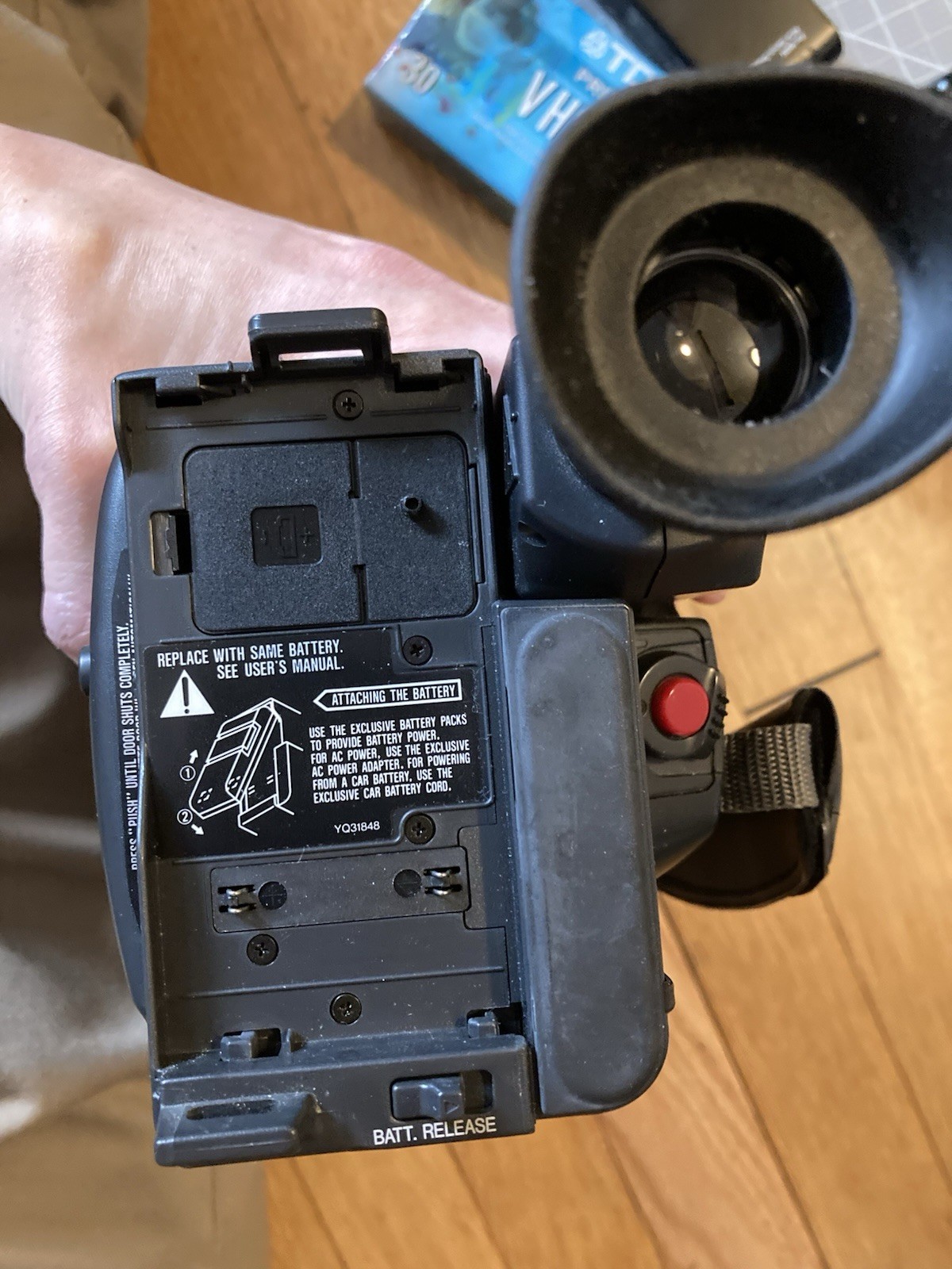 For Parts JVC GR-AX201U VHS-C Camcorder