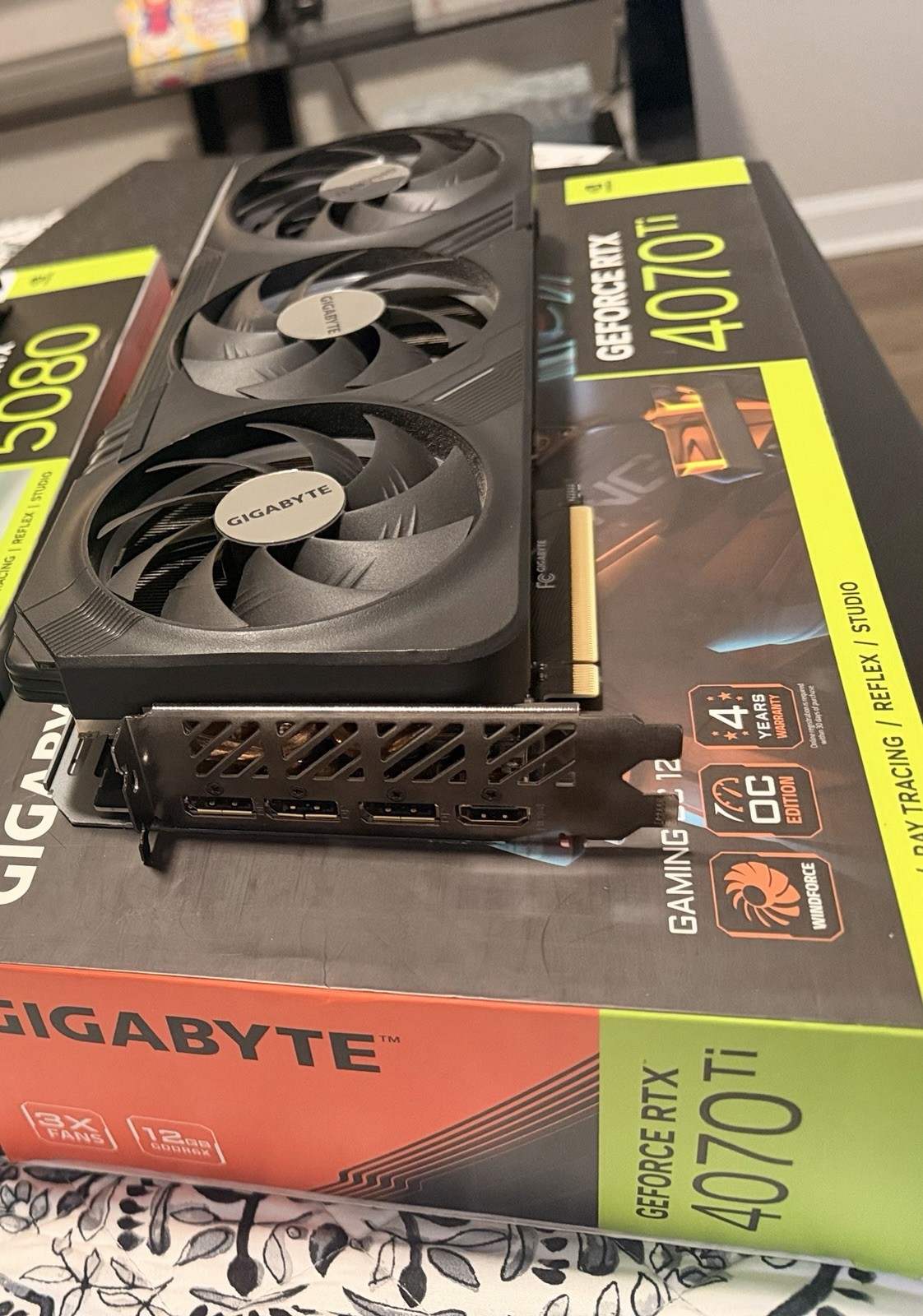 GIGABYTE GeForce RTX 4070 Ti Gaming OC