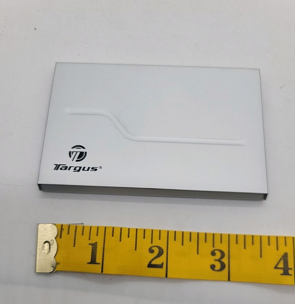 Targus Universal High Speed Memory Card Reader 33 in 1 & Memory Chip Case