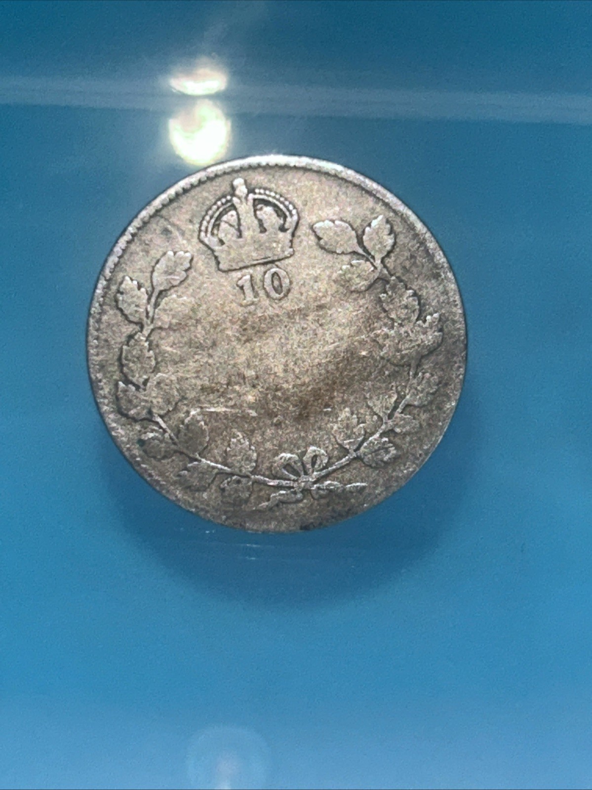 1920s Canadian 10-cent Silver Coin. Circulated Condition George V