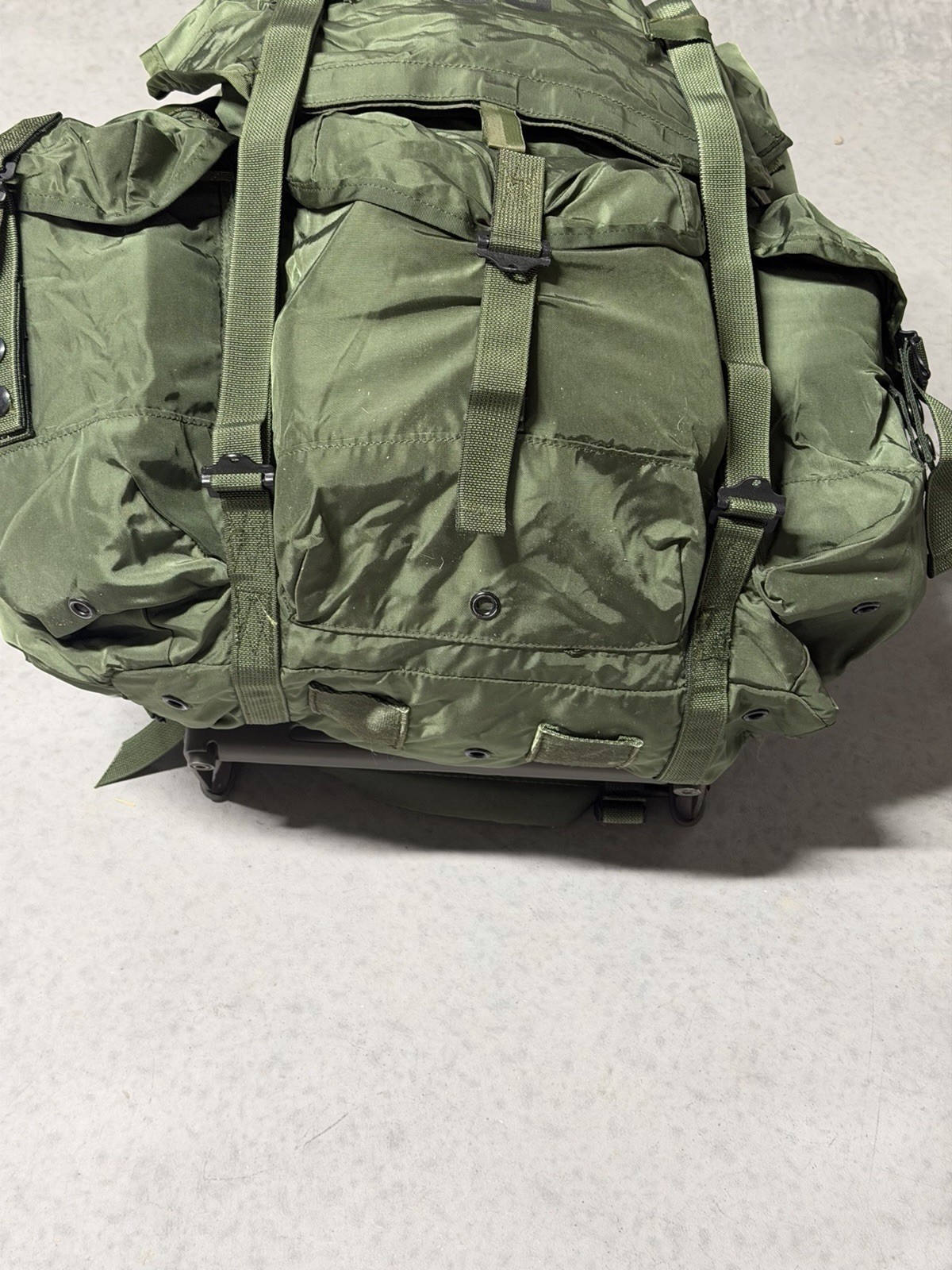 US Military Green Field Pack Backpack with Frame Original